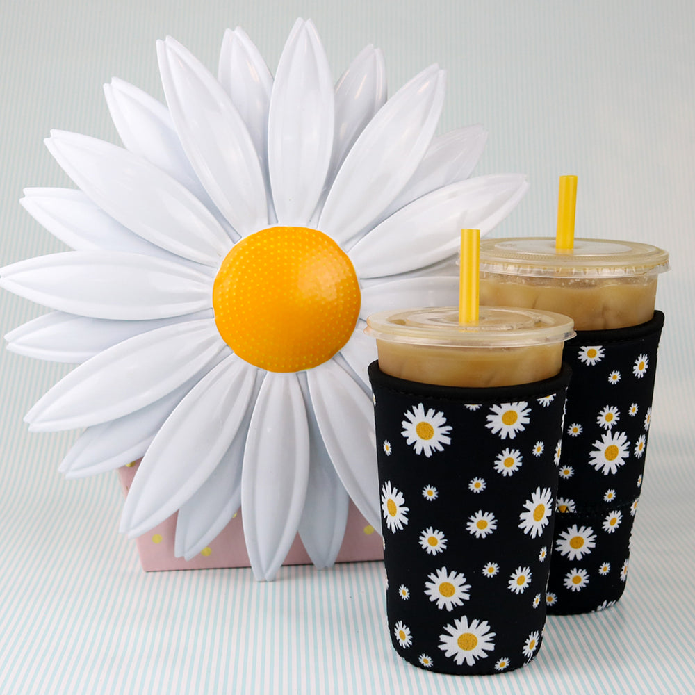 Brew Buddy Insulated Iced Coffee Sleeve (Small)- Winter Wonderland –  Enchanted Florist and Gifts
